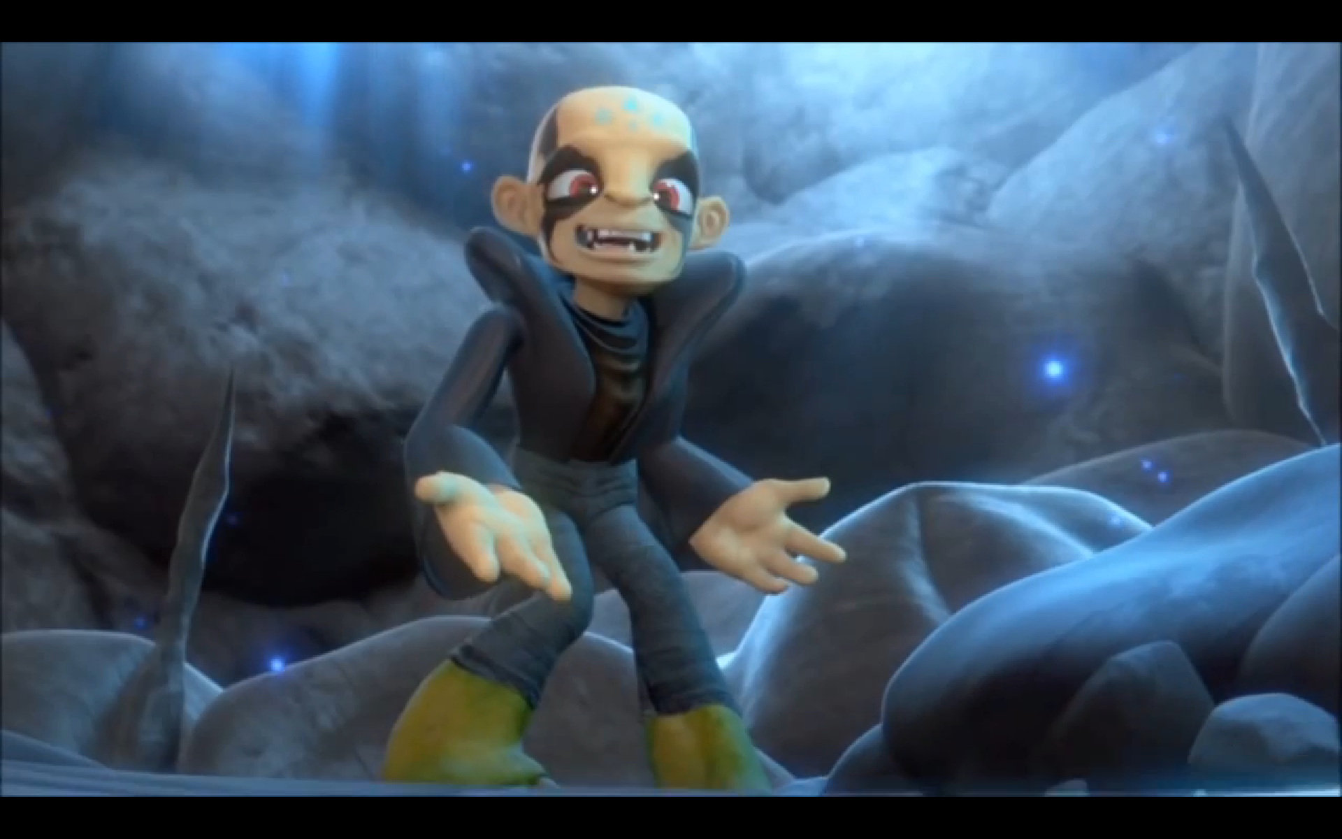 Kaos with his "new" pair of legs.
