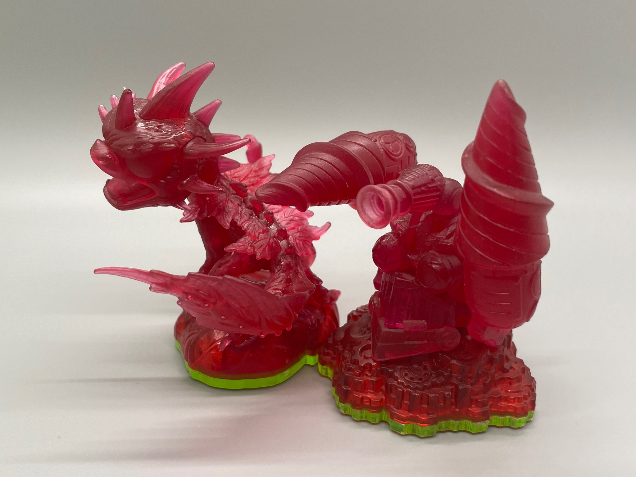 Transluscent Red figures
