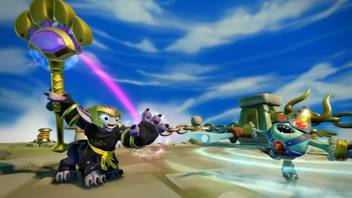 Mysticat attacking an Air Viking Warcrafter