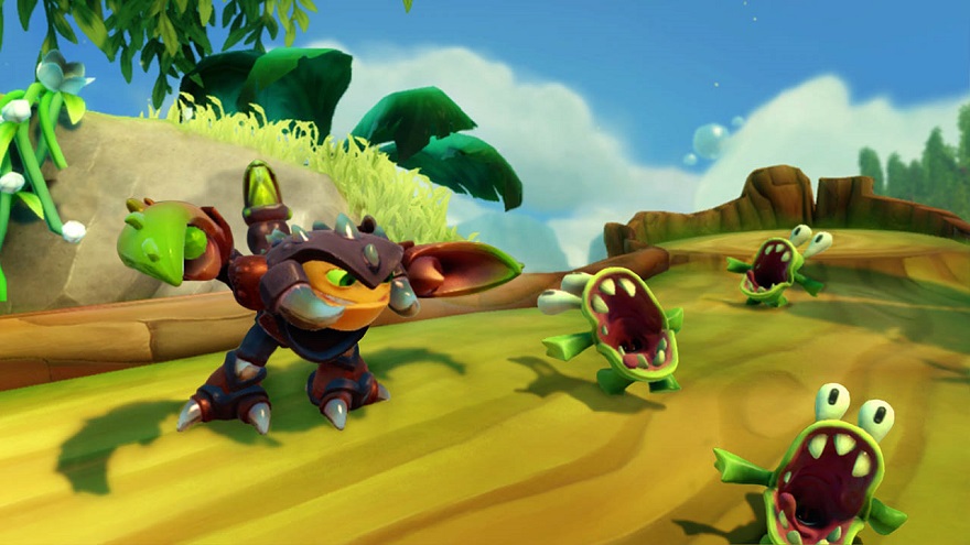 Scorp is about to take on a group of fleeing Chompies